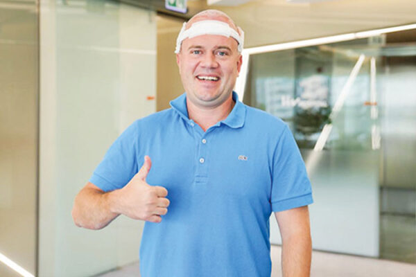 Saç Ekimi Sonrası Uyuma