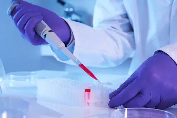 Traitement par Cellules Souches Capillaires