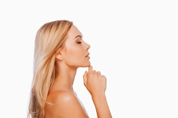 Jawline Dolgusu Çene Yapısını Değiştirebilir mi?